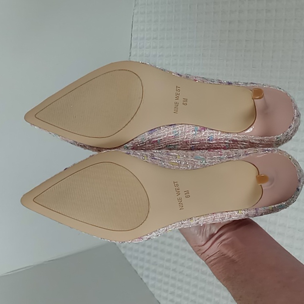 NWOT Nine West Arlene Pointed Toe Tweed Kitten Heel Pumps Size 6 Pink/White/Blue - Picture 8 of 12